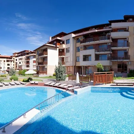 къща на брега на морето влас, Garden Of Eden Apartament *